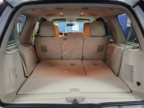 Used 2014 Ford Expedition XLT image 78