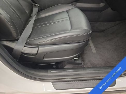 Used 2024 Kia Sorento S FWD image 10