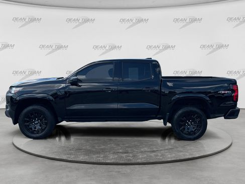 Used 2026 Chevrolet Colorado W/T w/ WT Custom Package AWD/4WD image 4