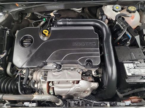 Used 2023 Chevrolet Malibu LS FWD image 30