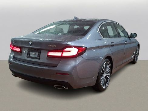 Used 2022 BMW 540i xDrive w/ Convenience Package image 3