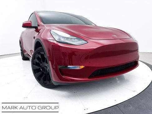 Used 2023 Tesla Model Y Long Range image 1