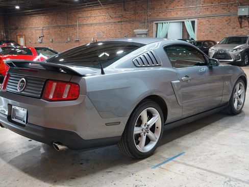 Used 2010 Ford Mustang GT image 18