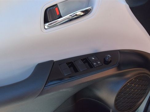 Used 2021 Toyota Prius Limited FWD image 15