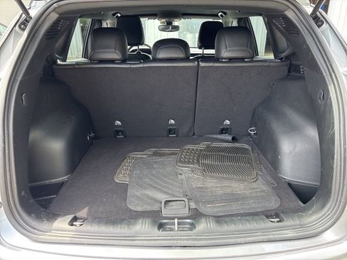 Used 2022 Jeep Compass Altitude image 23