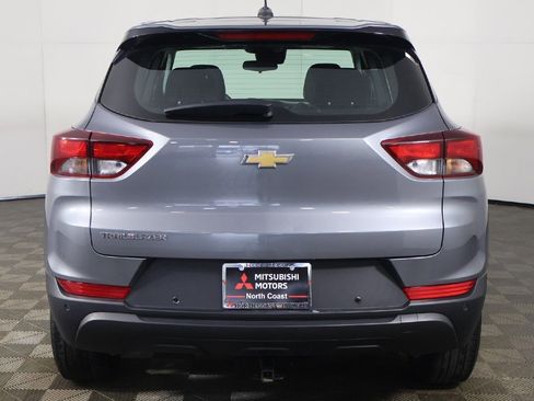 Used 2021 Chevrolet TrailBlazer LS image 11