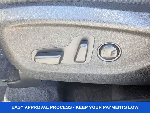 Used 2017 Kia Sorento LX w/ LX Convenience Package image 26