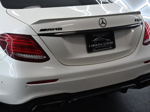Used 2019 Mercedes-Benz E 63 AMG S image 12