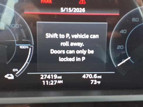 Used 2023 Audi e-tron Premium w/ Convenience Plus Package AWD/4WD image 12