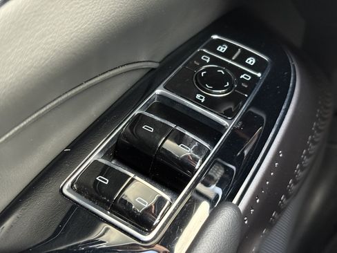 Certified 2024 Cadillac Lyriq Sport AWD/4WD image 32