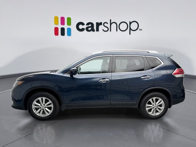 Used 2016 Nissan Rogue SV w/ SV Premium Package FWD image 2