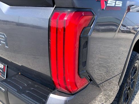 Used 2022 Toyota Tundra SR5 RWD image 30