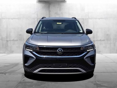 Certified 2023 Volkswagen Taos S FWD image 4