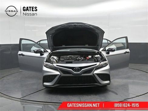 Used 2022 Toyota Camry SE image 53