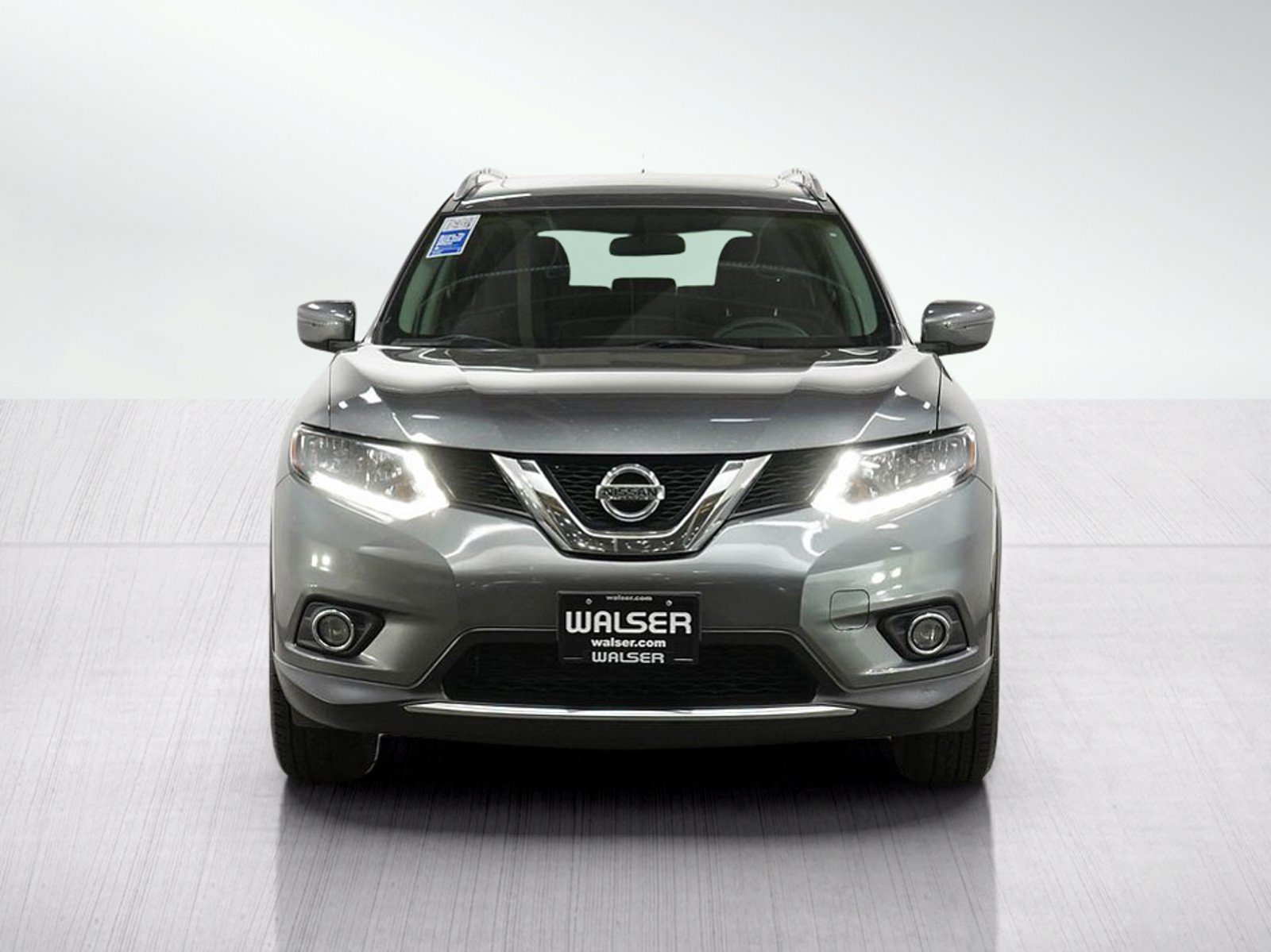 Used 2016 Nissan Rogue SV w/ SV Moonroof Package AWD/4WD image 8