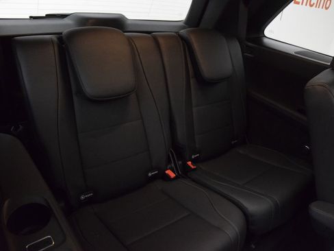 Used 2023 Mercedes-Benz GLS 450 4MATIC image 20