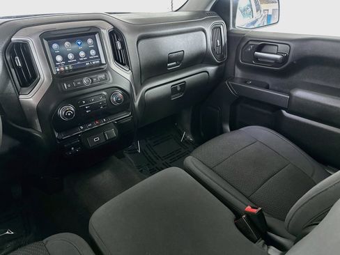 Used 2019 Chevrolet Silverado 1500 Custom Trail Boss w/ Custom Convenience Package AWD/4WD image 21