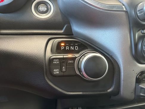 Used 2024 RAM 2500 Big Horn w/ Bed Utility Group image 21