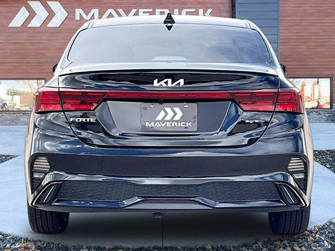 Used 2023 Kia Forte GT-Line w/ GT-Line Premium Package FWD image 6