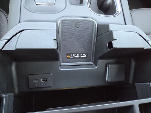 New 2026 GMC Sierra 1500 Denali AWD/4WD image 11