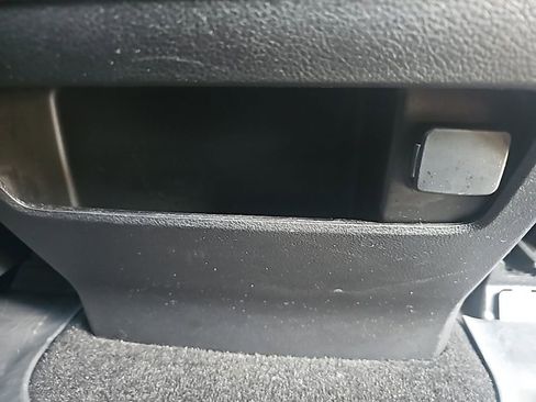 Certified 2020 Ford Expedition XLT image 15