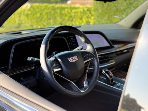 Used 2024 Cadillac Escalade Premium Luxury w/ LPO, Floor Liner Package image 19