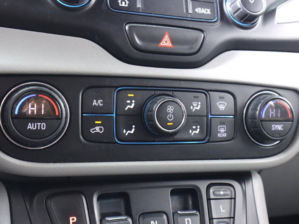 Used 2020 GMC Terrain SLT AWD/4WD image 21