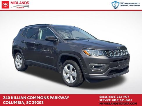 Used 2021 Jeep Compass Latitude w/ Convenience Group AWD/4WD image 1