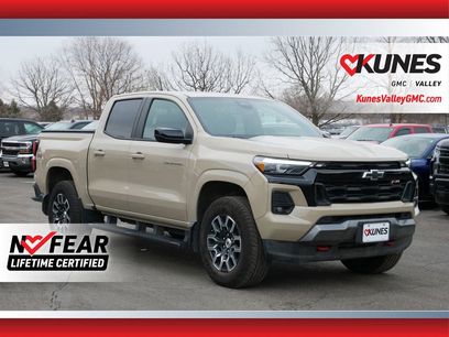 Used 2023 Chevrolet Colorado Z71 w/ Z71 Convenience Package 2