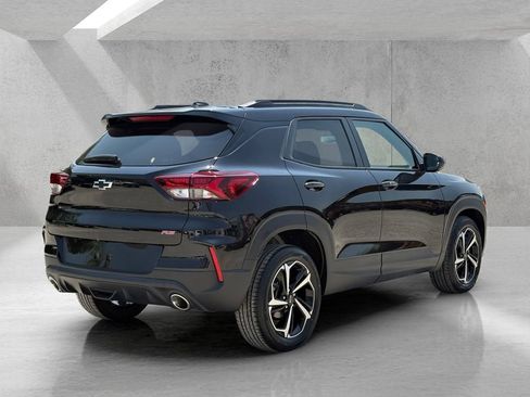 Used 2022 Chevrolet TrailBlazer RS FWD image 5