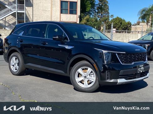 New 2026 Kia Sorento LX image 1