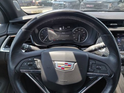 Certified 2024 Cadillac XT6 Premium Luxury FWD image 31