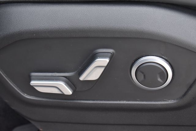 Used 2024 Hyundai Santa Fe SEL FWD image 21