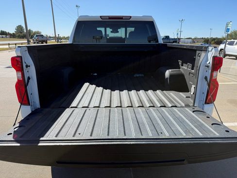 Used 2024 Chevrolet Silverado 1500 LT Trail Boss w/ LT Trail Boss Premium Package image 6