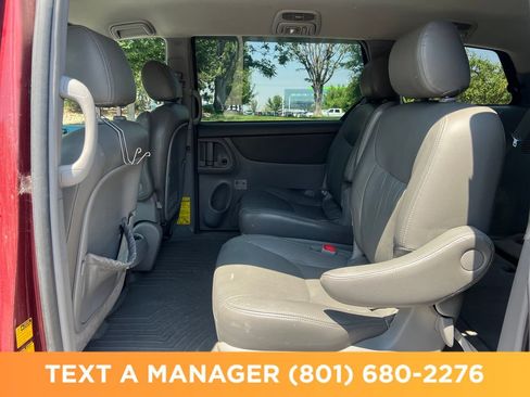 Used 2008 Toyota Sienna CE FWD image 14