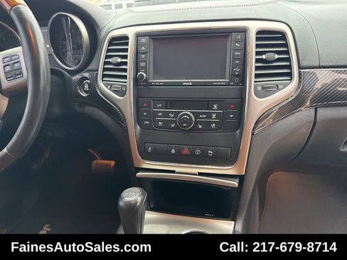 Used 2013 Jeep Grand Cherokee Overland w/ Advance Technology Group image 98