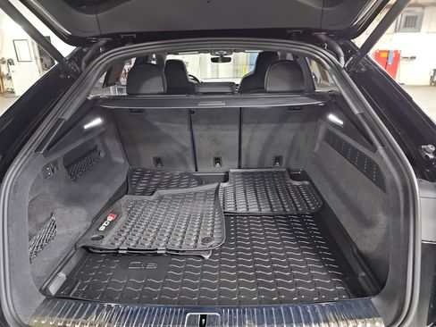 Used 2024 Audi SQ8 Prestige w/ Prestige Package image 14