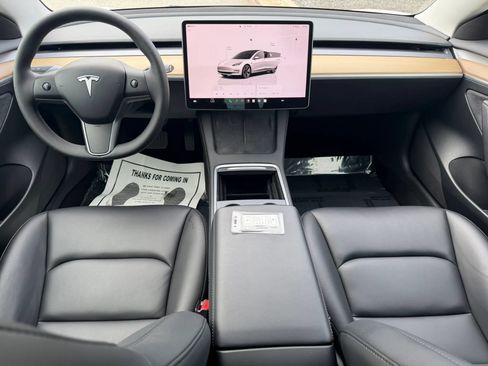 Used 2023 Tesla Model 3 Standard Range RWD image 12