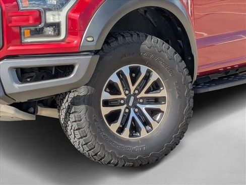 Used 2019 Ford F150 Raptor w/ Equipment Group 802A Luxury image 23