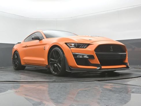 Used 2020 Ford Mustang Shelby GT500 w/ Handling Package RWD image 27