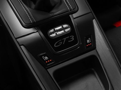 Certified 2022 Porsche 911 GT3 RWD image 52