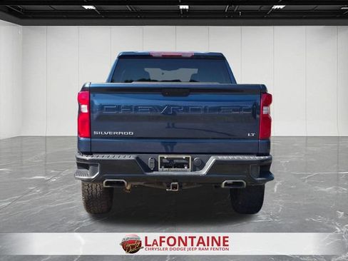 Used 2021 Chevrolet Silverado 1500 LT Trail Boss w/ Bed Protection Package AWD/4WD image 4