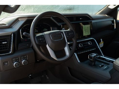 New 2026 GMC Sierra 1500 Denali AWD/4WD image 11