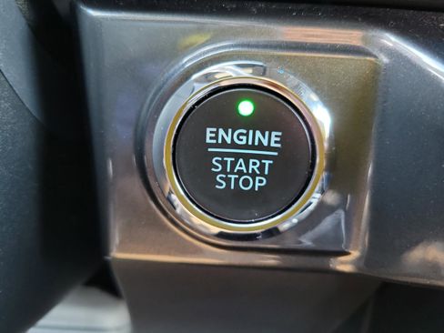 Used 2022 Ford F150 XLT w/ Equipment Group 302A High image 35