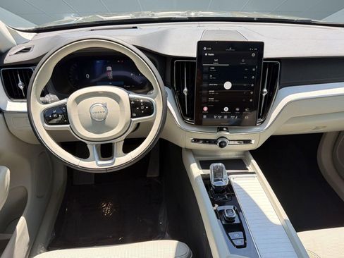 New 2026 Volvo XC60 B5 Ultra w/ Climate Package AWD/4WD image 27