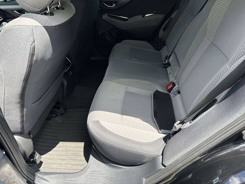 Used 2023 Subaru Outback Premium AWD/4WD image 14