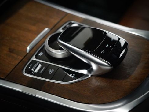 Certified 2022 Mercedes-Benz G 550 image 29