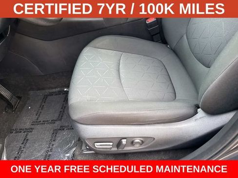 Used 2024 Toyota RAV4 XLE AWD/4WD image 15