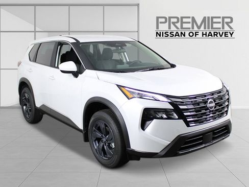 New 2026 Nissan Rogue SV FWD image 7