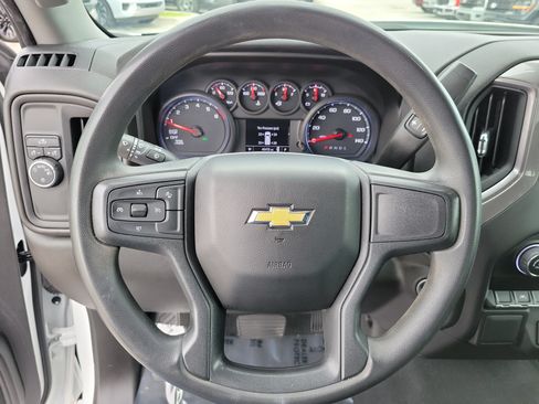 Used 2022 Chevrolet Silverado 1500 Custom RWD image 19